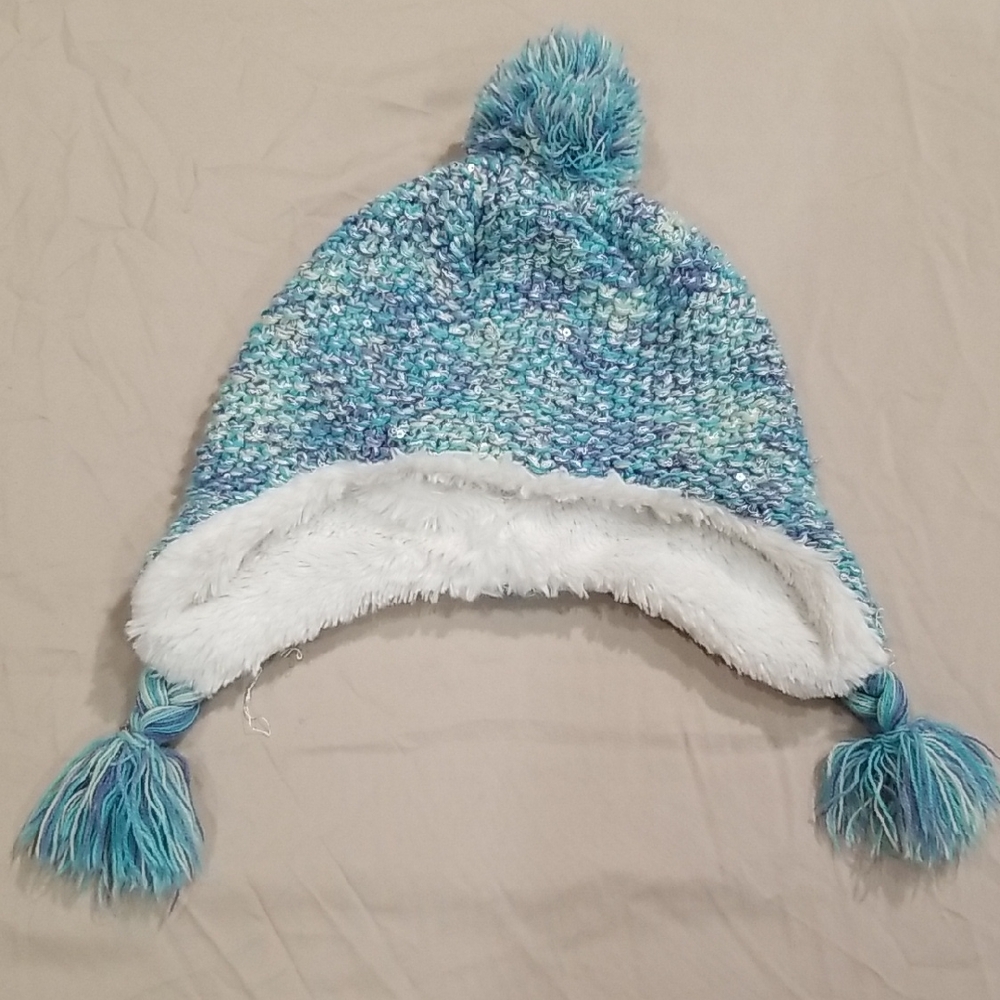 SO Blue and White Kids Pom-Pom Hat